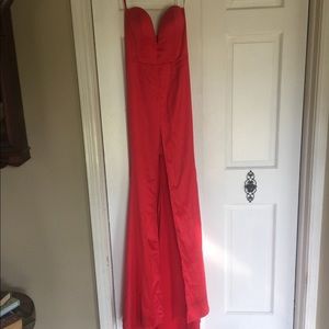Red sweetheart Milan gown prom formal